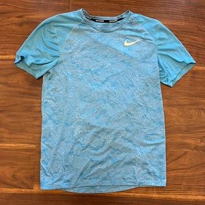 Nike Dry Fit Shirt Size S